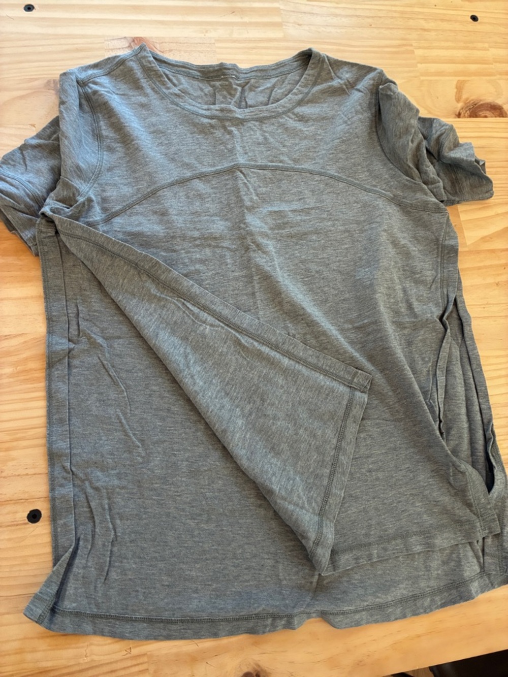 Slit side Gray Short-Sleeve Tee
